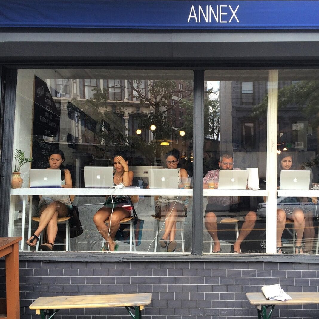 gbc22bcdc0f2a21fbdda3cb84c13d94334b3c12b2872095afb82ae68c5254895a3f8f77f3cf7d6a34dde00fd041beb75029e3f6c83d5e7d5be160fd320d6b53e1_1280